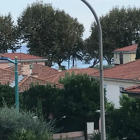 Apartment Grand Studio Pres De La Mer *